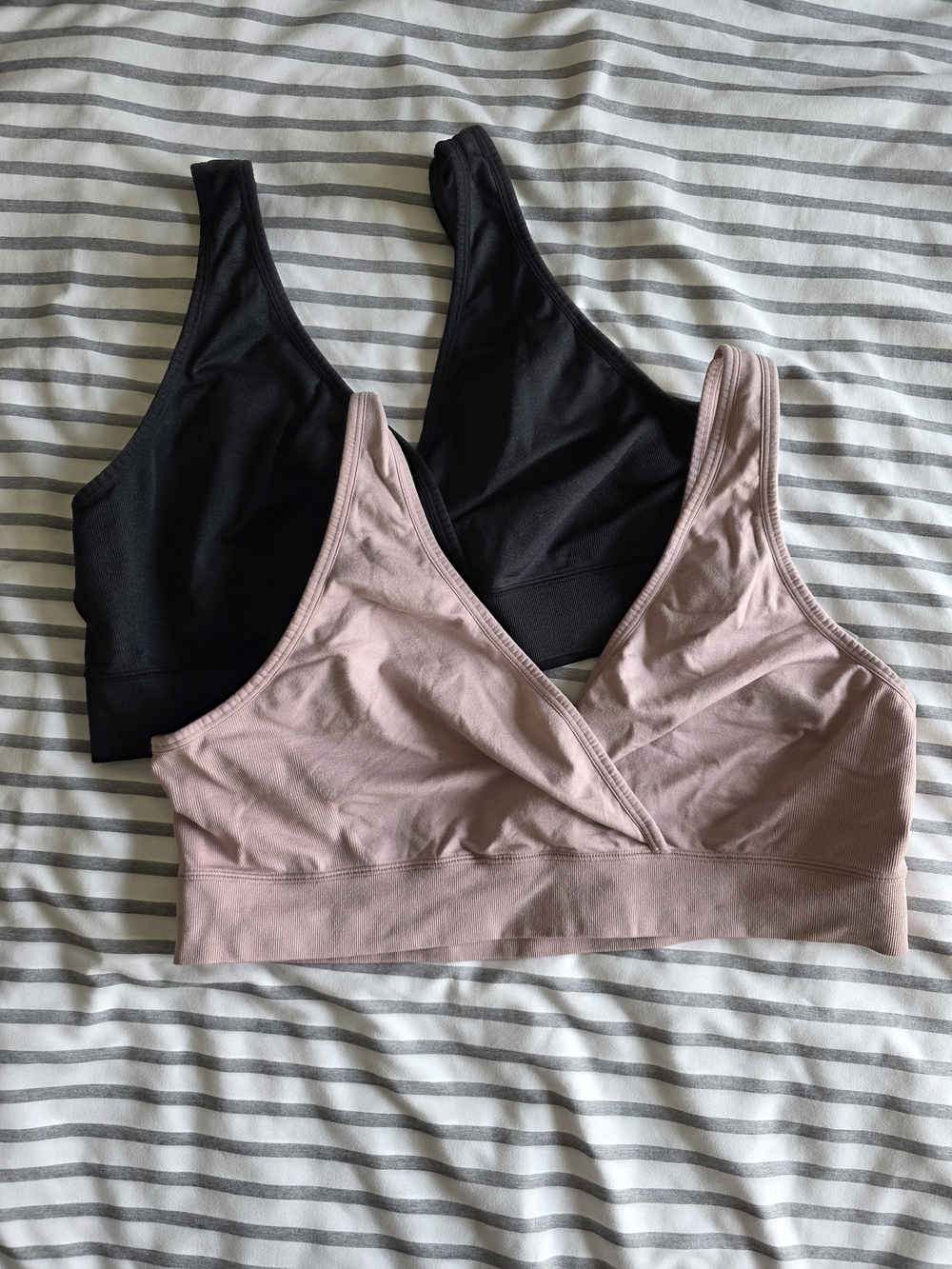 H&M Seamless Nursing Bras, 2pack In Size XL